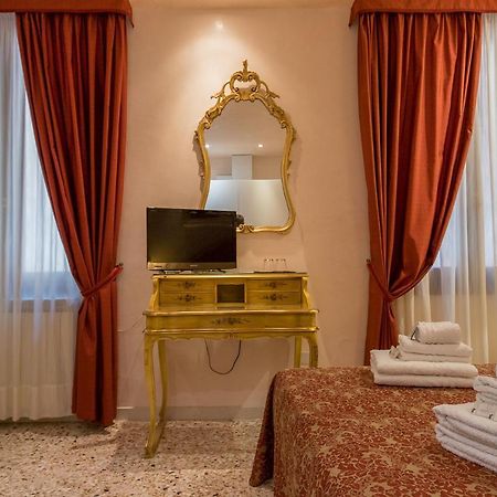 Angeles Inn Venetië Buitenkant foto