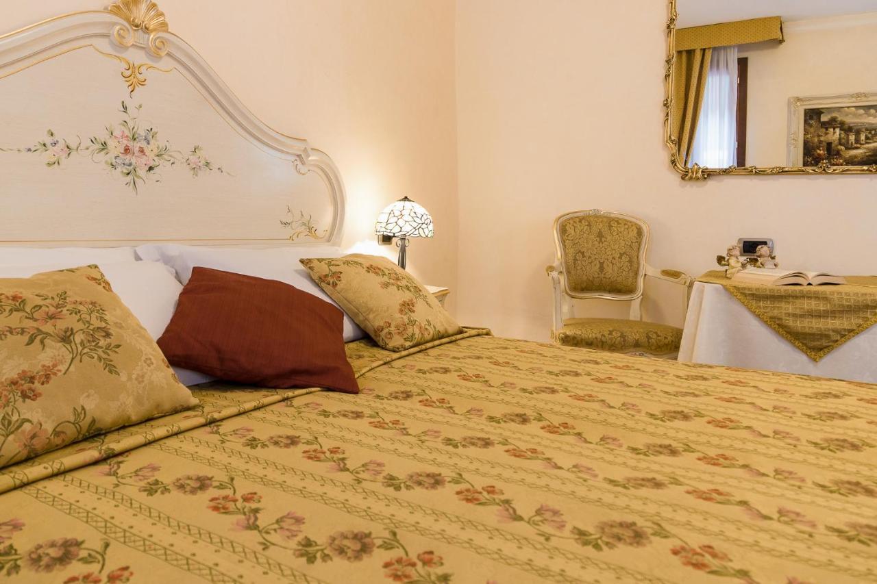 Angeles Inn Venetië Buitenkant foto