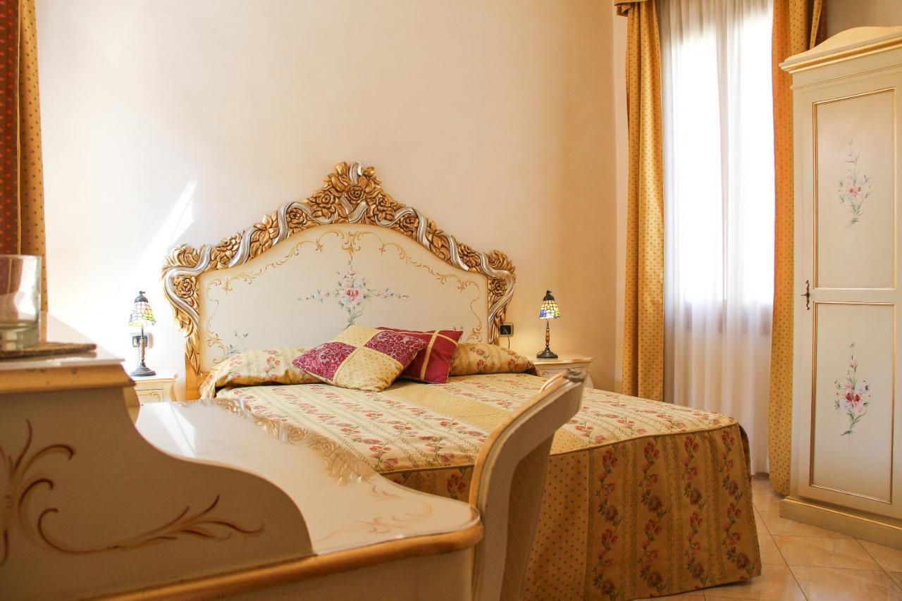 Angeles Inn Venetië Buitenkant foto